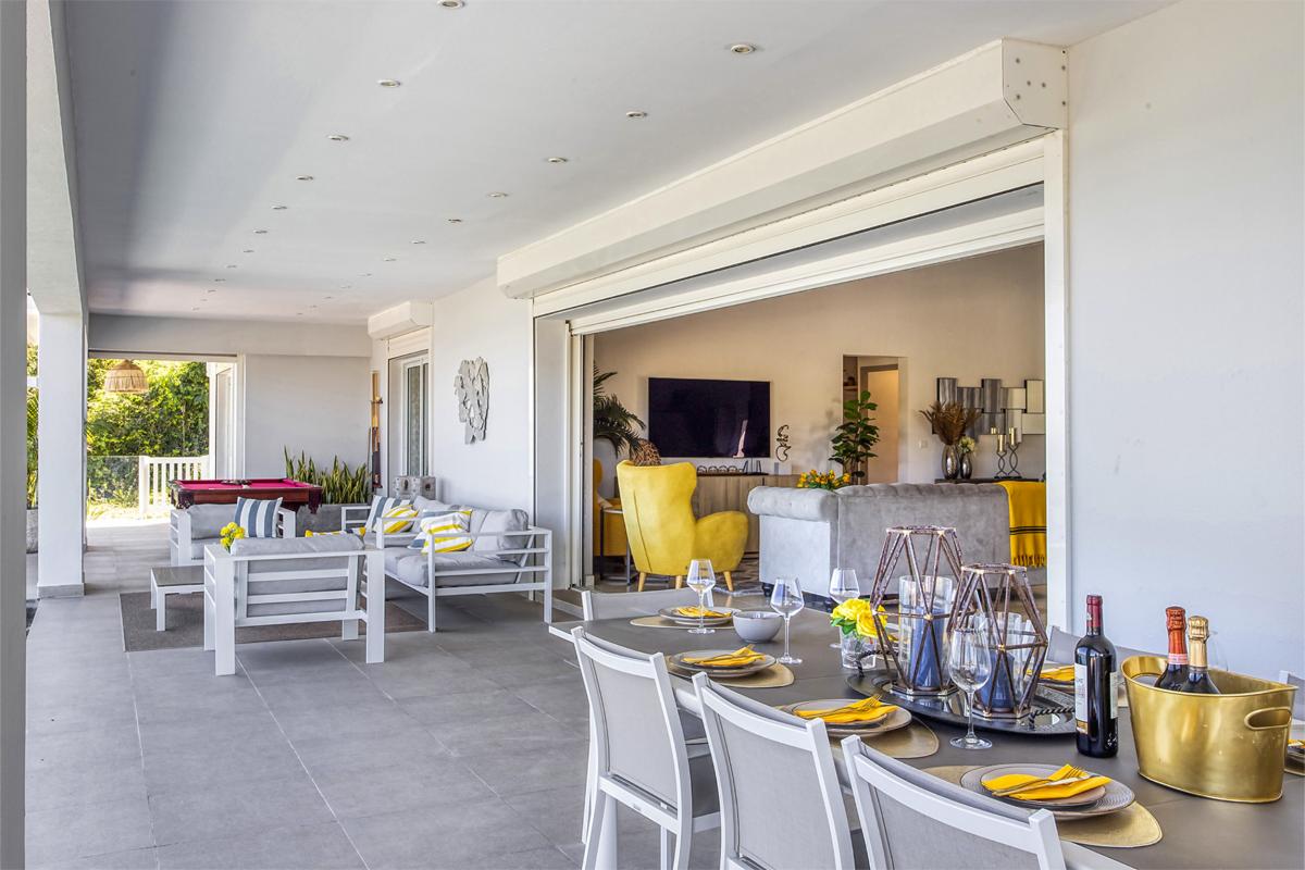 A louer villa 4 chambres Mont Vernon Saint Martin_ Terrasse - 14